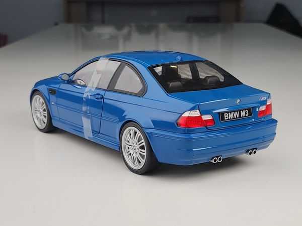 Xe mô hình BMW E46 M3 - Laguna Seca Blau - 2000 1:18 Solido (Blue)