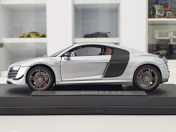 XE MÔ HÌNH AUDI R8 GT 1:18 MAISTO (BẠC)