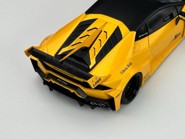 Xe Mô Hình Lamborghini Huracan GT LB-Silhouette Works 1:18 AutoArt (METALLIC YELLOW)