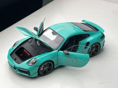 Xe Mô Hình Porsche 911(992) Turbo S Coupe Sport Design 2021 1:18 ( Xanh Min )