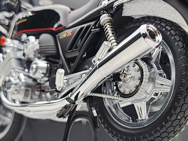 Xe Mô Hình Honda CBX 1000 