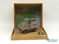 Xe Mô Hình Land Rover 90 ''Camel Trophy'' Borneo 1985 1:43 Almost Real ( Vàng Bụi )