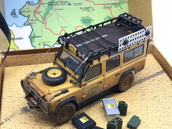 Xe Mô Hình Land Rover Defender 110 ''Camel Trophy'' 1993 1:43 Almost Real ( Vàng Bụi - 4 cửa )