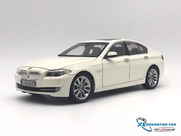 XE MÔ HÌNH BMW 5 SERIES 535Li 1:18 GTAUTOS (TRẮNG)