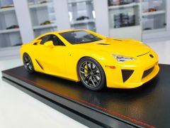 Xe Mô Hình Lexus LFA 2012 1:18 IVY Model (Vàng)