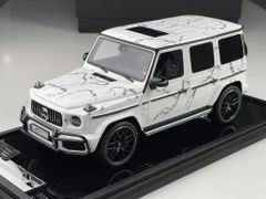 Xe Mô Hình Mercedes Benz G63 AMG 2019 Limited 66 1:18 Motorhelix ( Trắng Hoa Văn )