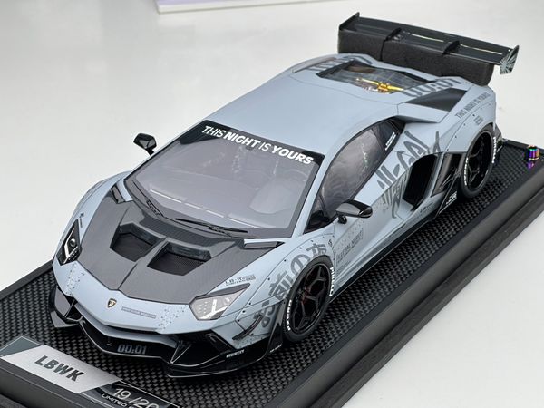 Xe Mô Hình Lamborghi Aventador LBWK 1:18 Timothy & Pierre ( Black Grey )