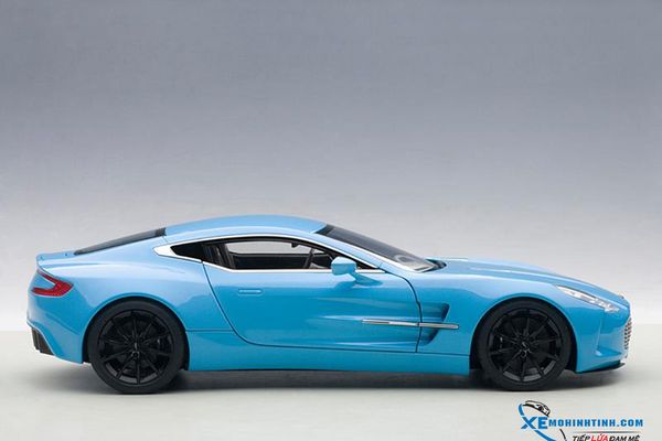 Xe Mô Hình Aston Martin One-77 1:18 Autoart  ( Xanh )