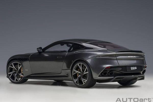 Xe Mô Hình Aston Martin DBS Superleggera 1:18 Autoart ( Bạc Xám )