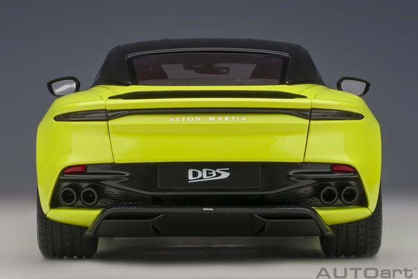 Xe Mô Hình Aston Martin DBS Superleggera 1:18 Autoart (Xanh Chuối)