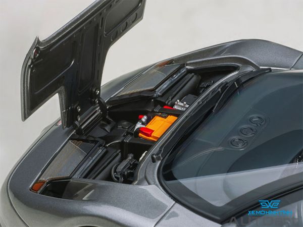 Xe Mô Hình Bugatti EB110 SS 1:18 Autoart ( Bạc )