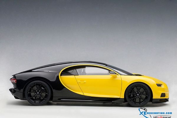 1/18 BUGATTI CHIRON 2017 (JAUNE MOLSHEIM YELLOW/NOCTURNE BLACK)