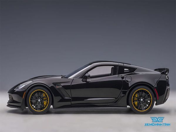 Xe Mô Hình Chevrolet Corvette C7 Z06 C7R Edition 1:18 AUTOart ( Đen )