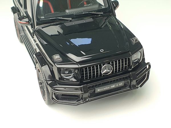 Xe Mô Hình Mercedes-AMG G63 - 2019 1:18 Almost Real ( Obsidian Black )