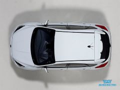 Xe Mô Hình Ford Focus RS 2016 1:18 Autoart ( Frozen White )