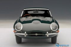 1:18 JAGUAR E-TYPE COUPE SERIES I 3.8 (GREEN)(WITH METAL WIRE-SPOKE WHEELS)