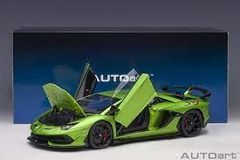 Xe Mô Hình Lamborghini Aventador SVJ 1:18 AUTOart ( Xanh Lá Nhám )