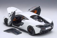 McLAREN 570S (WHITE/BLACK WHEELS) AUTOART