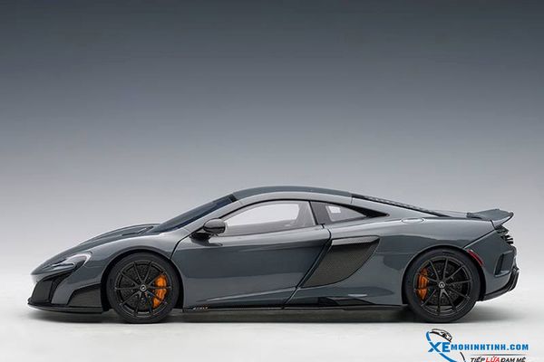 Xe Mô Hình McLaren 675 LT 1:18 Autoart ( Xám )