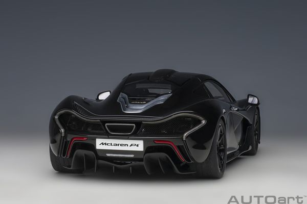 Xe Mô Hình McLAREN P1 1:18 Autoart (FIRE BLACK W/ RED/BLACK INTERIOR)