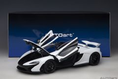 Xe Mô Hình McLAREN P1 1:18 Autoart (ALASKAN DIAMOND WHITE W/ BLUE/BLACK INTERIOR )