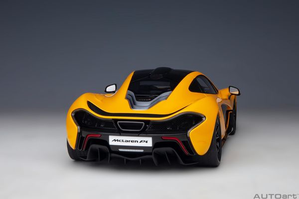 Xe Mô Hình McLAREN P1 1:18 Autoart (VOLCANO YELLOW W/ YELLOW/BLACK INTERIOR)