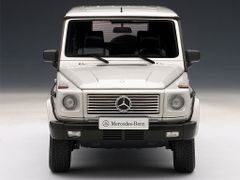 Xe Mô Hình Mercedes-Benz G Model 90'S Swb 1:18 Autoart (Bạc)