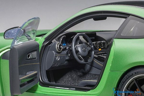 Xe Mô Hình MERCEDES-AMG GT R 1:18 Autoart (AMG GREEN HELL MAGNO/MATT METALLIC GREEN)