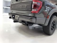 Xe Mô Hình Ford F-150 2022 Lead Foot 1:18 GTSpirit (Đen)