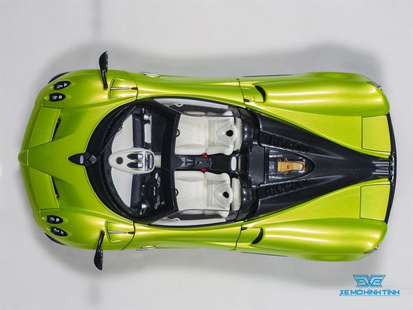 Xe Mô Hình Pagani Huayra Roadster 1:18 AUTOart ( Xanh Lá )