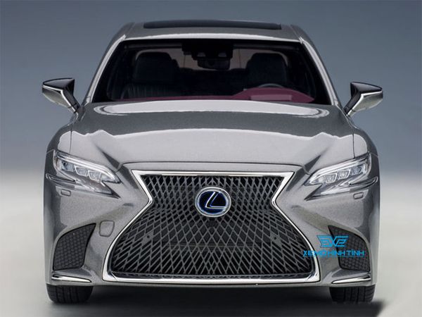 Xe Mô Hình Lexus LS500H 1:18 AUTOart ( Xám Nội Thất Đỏ )