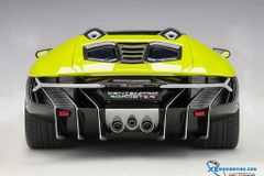 1/18 LAMBORGHINI CENTENARIO ROADSTER (VERDE SCANDAL/SOLID LIGHT GREEN)