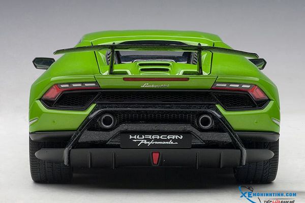 Xe Mô Hình LAMBORGHINI HURACAN PERFOMANTE 1:18 Autoart ( Xanh Lá )