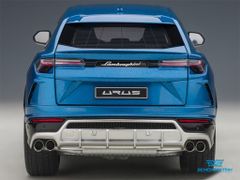 Xe Mô Hình Lamborghini Urus 1:18 AUTOart ( Xanh )