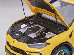 Xe Mô Hình Lamborghini Urus 1:18 AUTOart ( Vàng )