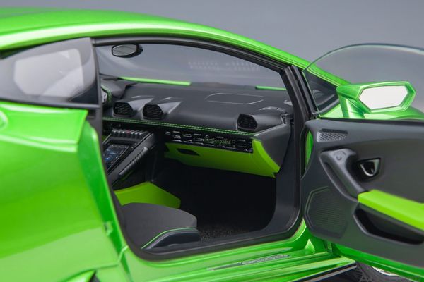 Xe Mô Hình Lamborghini Huracan EVO 1:18 Autoart (VERDE SELVANS)