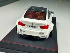 Xe Mô Hình BMW M4 LB 1:18 Motorhelix ( Trắng )