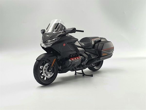 Xe Mô Hình Honda Gold Wing 2020 1:12 Welly ( Đen viền Đỏ )