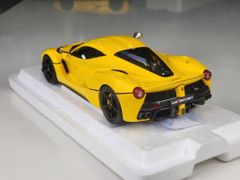 Xe Mô Hình Ferrari LaFerrari 1:18 BBR Models ( Vàng )