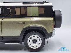 Xe Mô Hình Land Rover Defender 110 Bản 4 Cửa 2020 1:18 Almost Real ( Pangea Green )