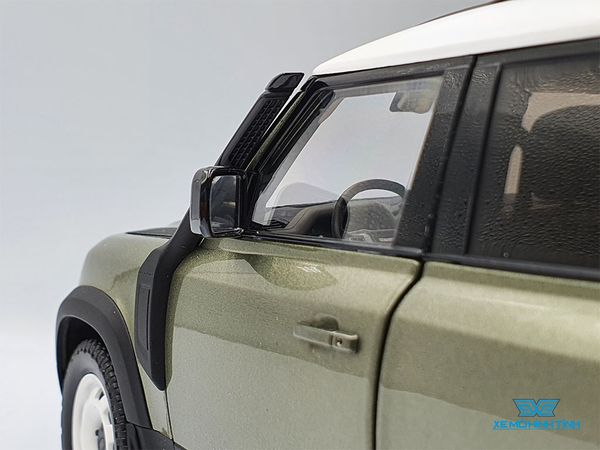 Xe Mô Hình Land Rover Defender 110 Bản 4 Cửa 2020 1:18 Almost Real ( Pangea Green )