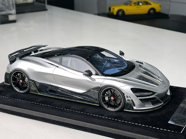 Xe Mô Hình McLaren 720S 1:18 Mansory limited 99psc ( Silver) ( 71 - 73 )