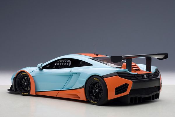 XE MÔ HÌNH MCLAREN 12C GT3 1:18 AUTOART (XANH DƯƠNG)