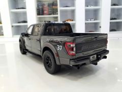 Xe Mô Hình Ford F-150 2022 Lead Foot 1:18 GTSpirit (Đen)