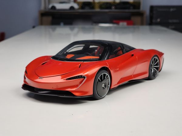 Xe Mô Hình McLaren Speedtail 1:18 Autoart (Volcano Orange)