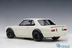 Xe Mô Hình NISSAN SKYLINE GT-R (KPGC-10) RACING 1972 1:18 Autoart (WHITE)