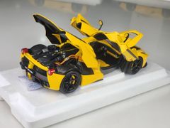 Xe Mô Hình Ferrari LaFerrari 1:18 BBR Models ( Vàng )