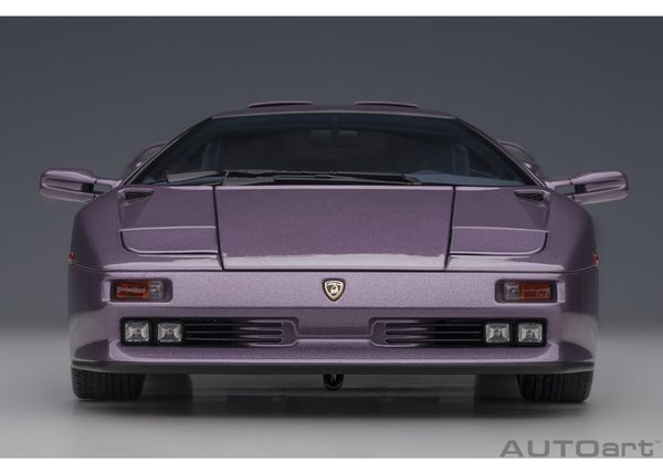 Xe Mô Hình Lamborghini Diablo SE30 Jota 1:18 Autoart (Tím)