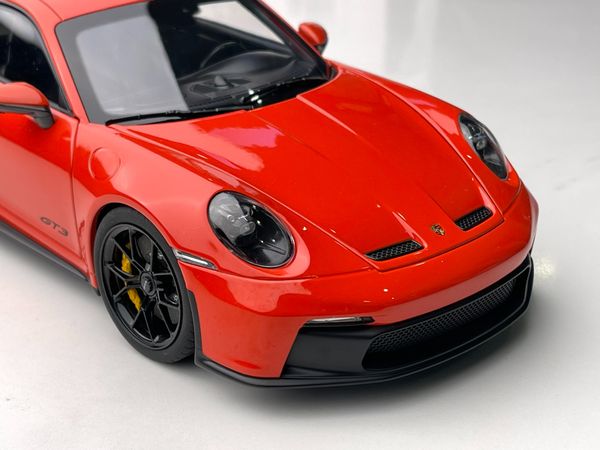 Xe Mô Hình Porsche 911 GT3 2021 1:18 Norev ( Cam )