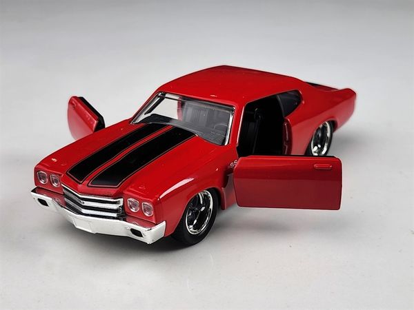 MH DOM'S CHEVELLE 55 1:32 (ĐỎ)